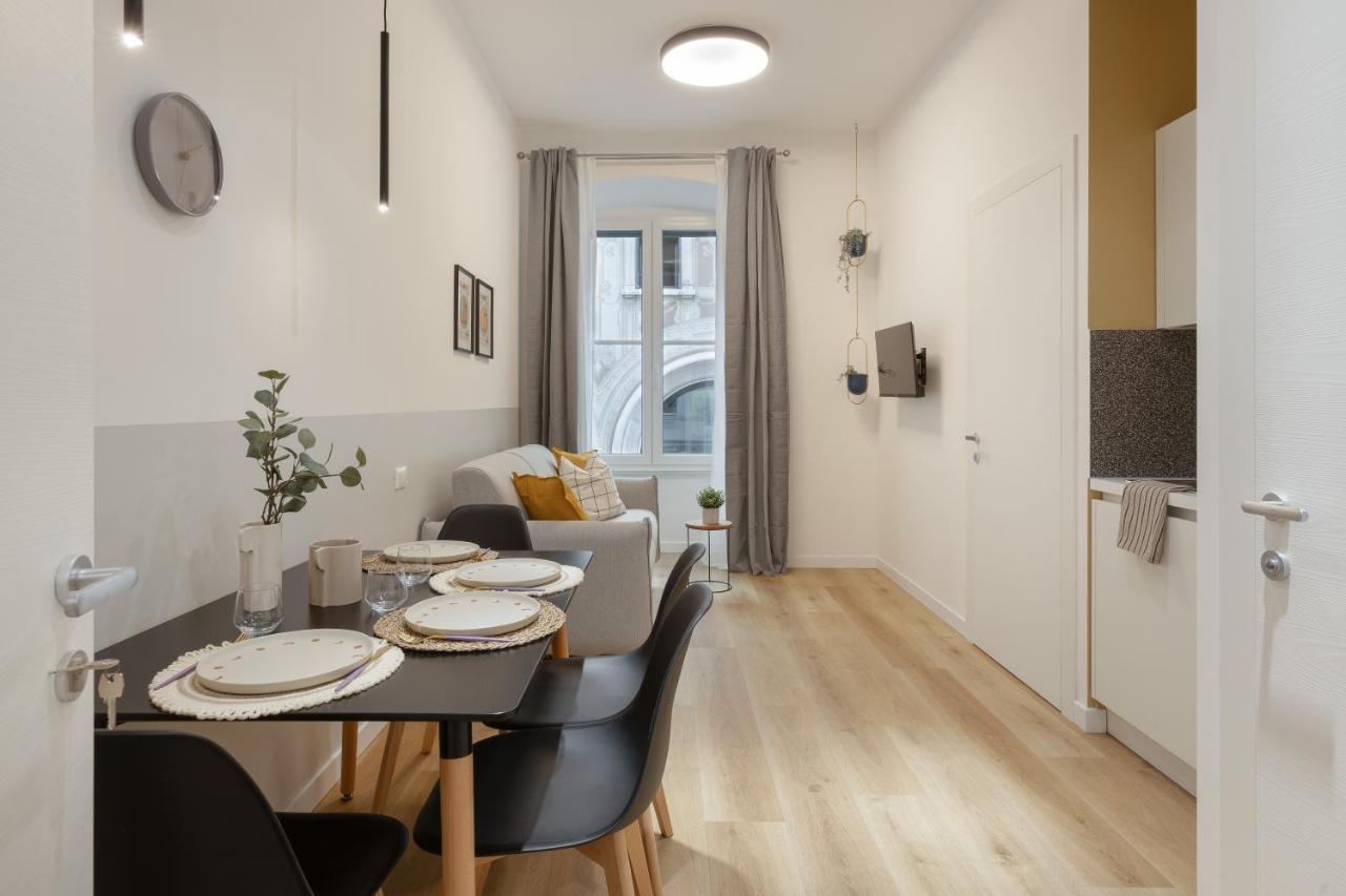 Trieste Timeless 2-Bedrooms Flat Exterior photo